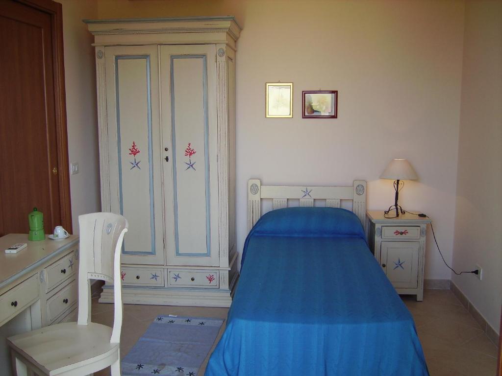 Residence Eneide Valderice Esterno foto